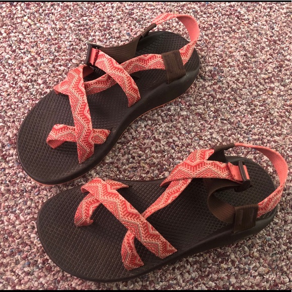 chacos womens 10